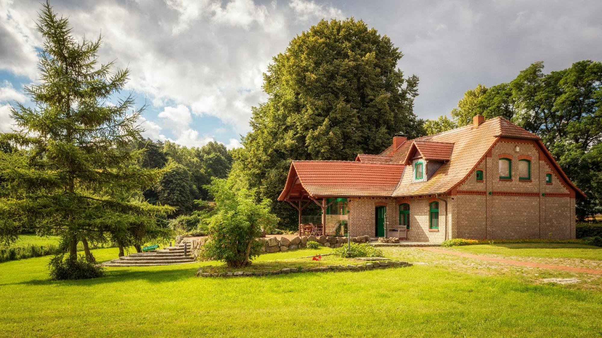 J1 Idyllisches Ferienhaus Mit Seeblick Julchendorf Exterior photo