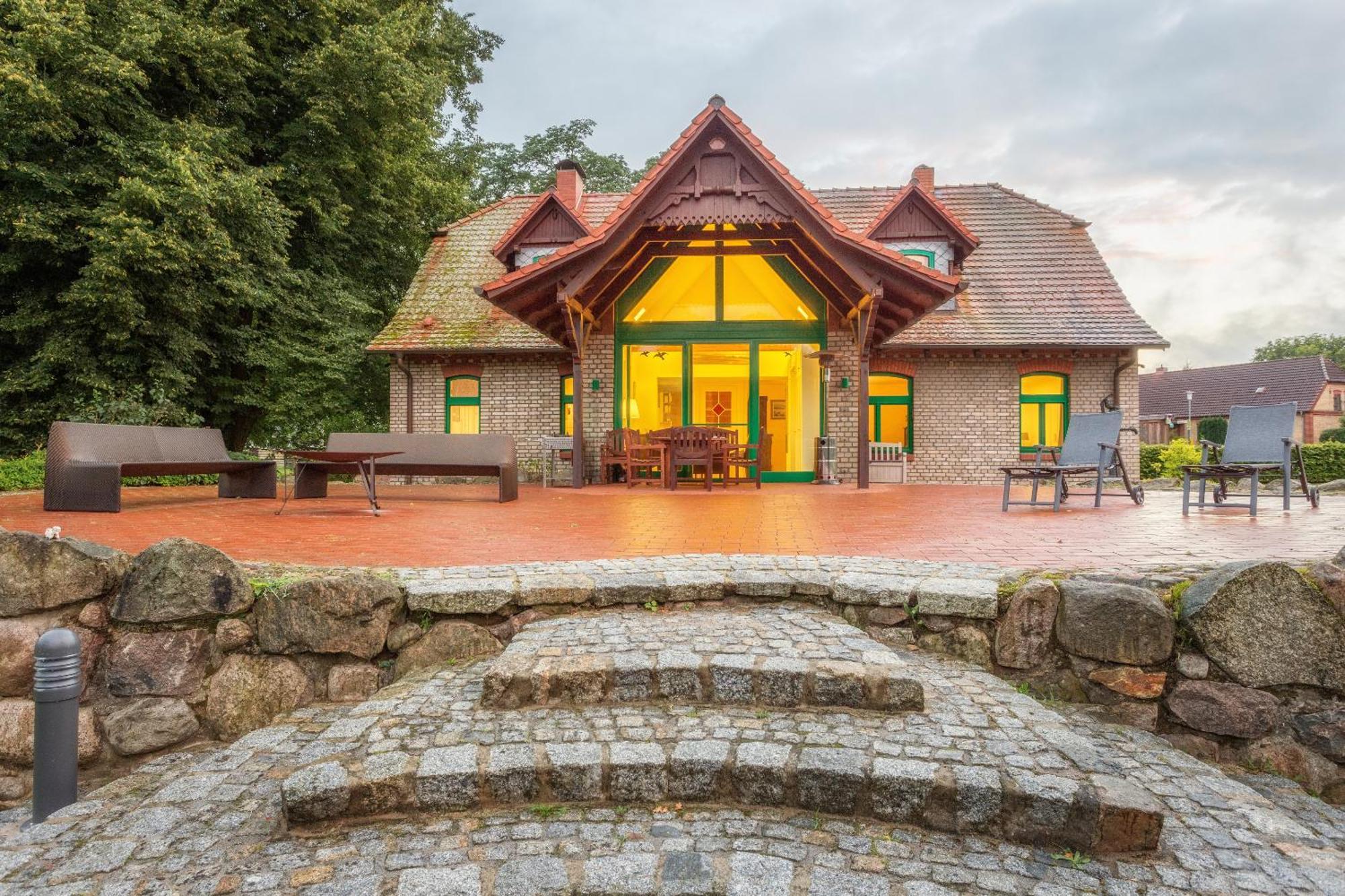 J1 Idyllisches Ferienhaus Mit Seeblick Julchendorf Exterior photo