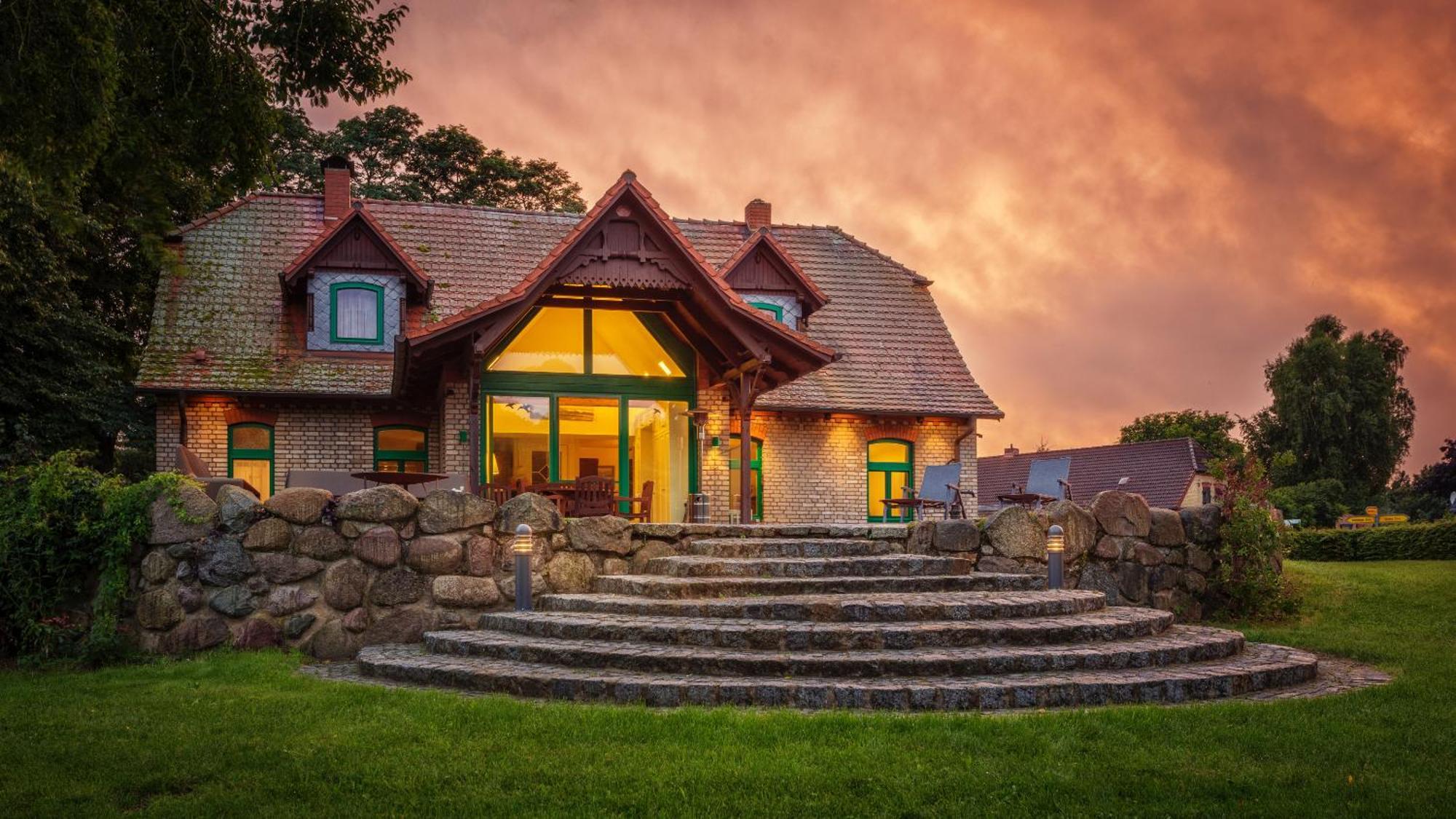 J1 Idyllisches Ferienhaus Mit Seeblick Julchendorf Exterior photo